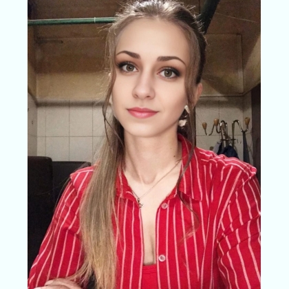     ,